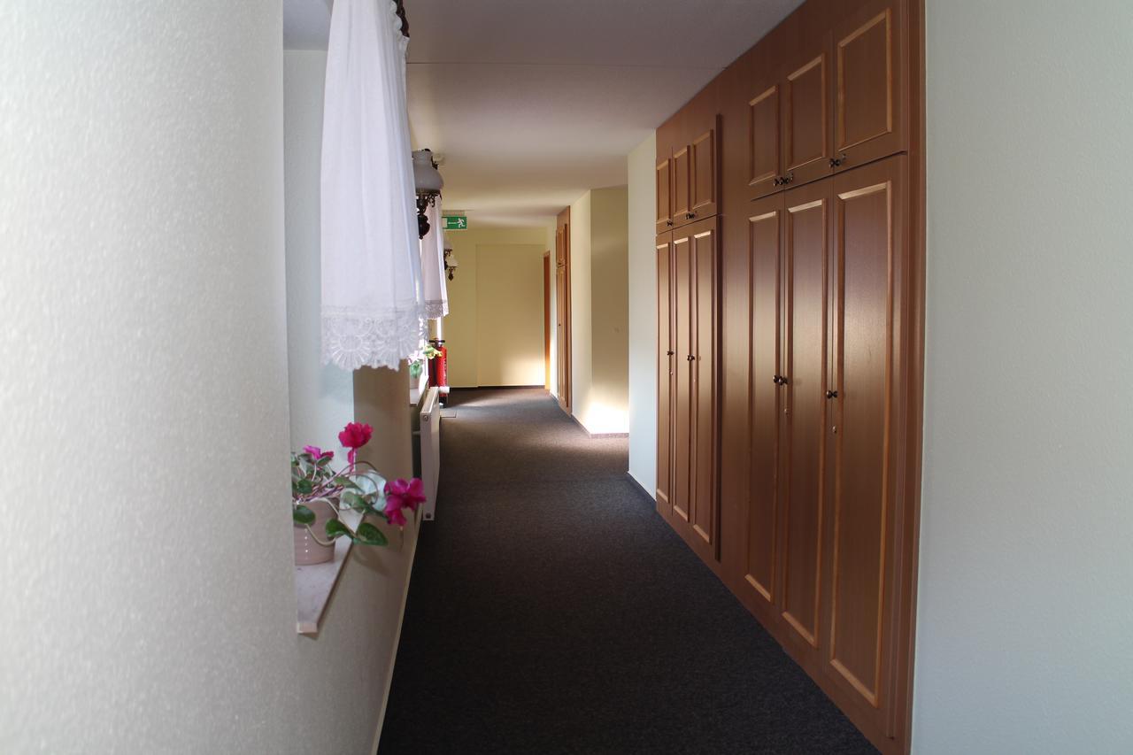 Hotel Zur Wildtranke Шпремберг Екстериор снимка
