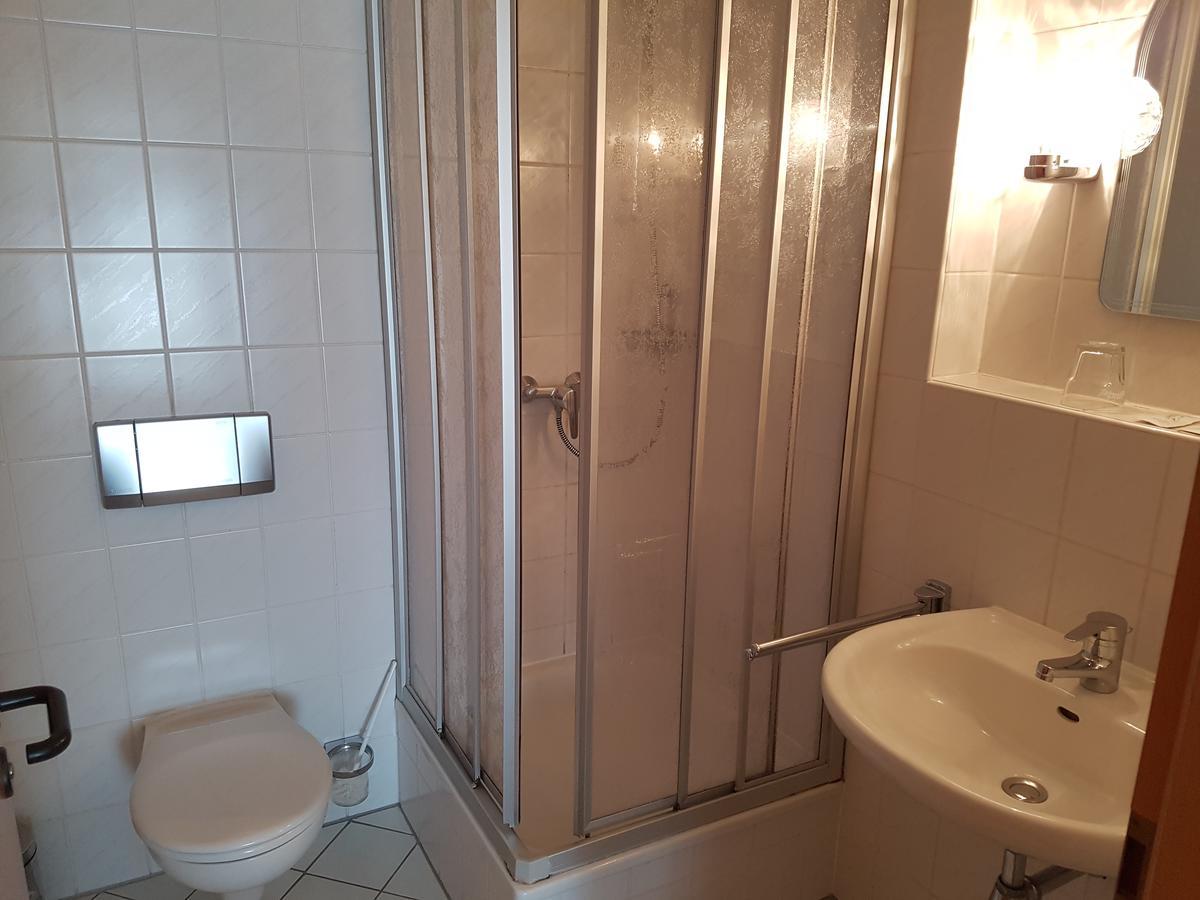 Hotel Zur Wildtranke Шпремберг Екстериор снимка